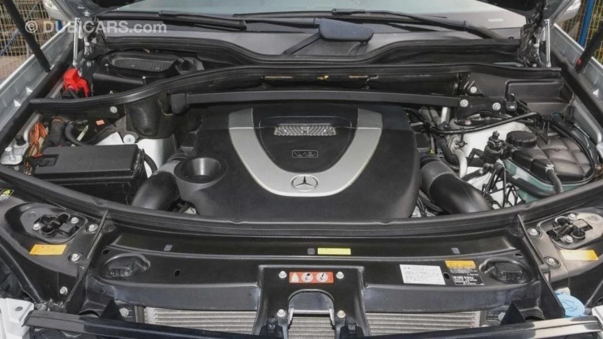 Mercedes Benz GL550-15-15