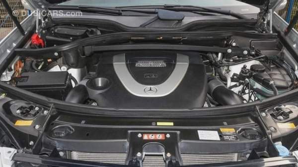 Mercedes Benz GL550