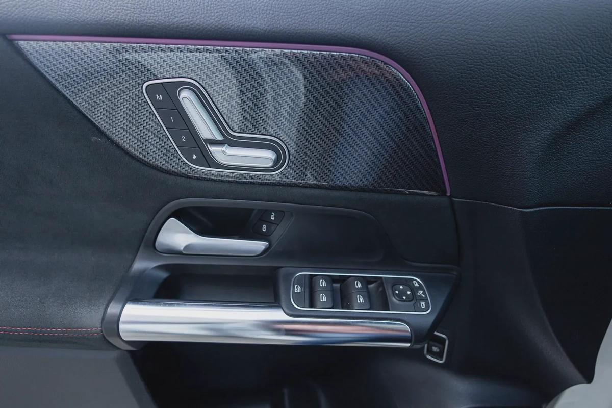 Mercedes-Benz GLA 200 2021-20-20