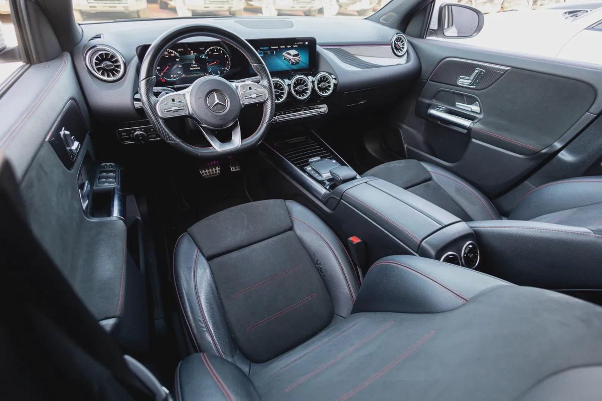 Mercedes-Benz GLA 200 2021-7-7