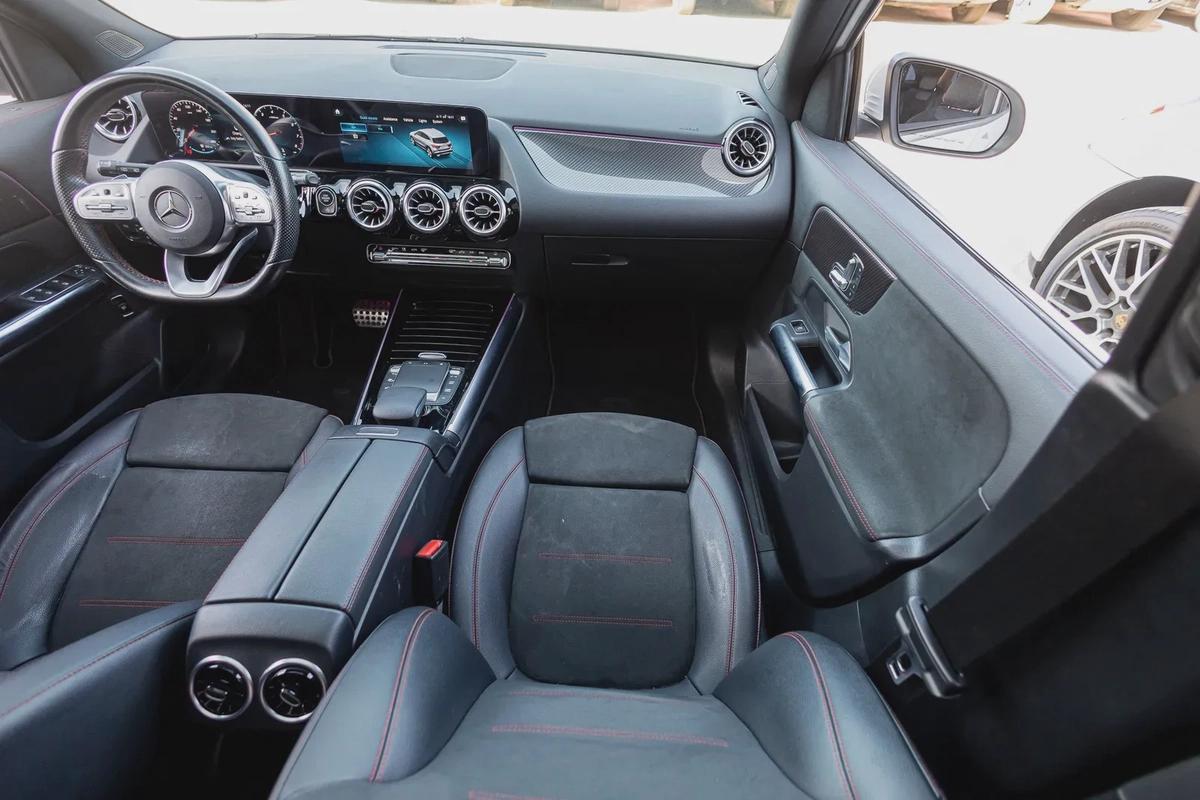 Mercedes-Benz GLA 200 2021-19-19