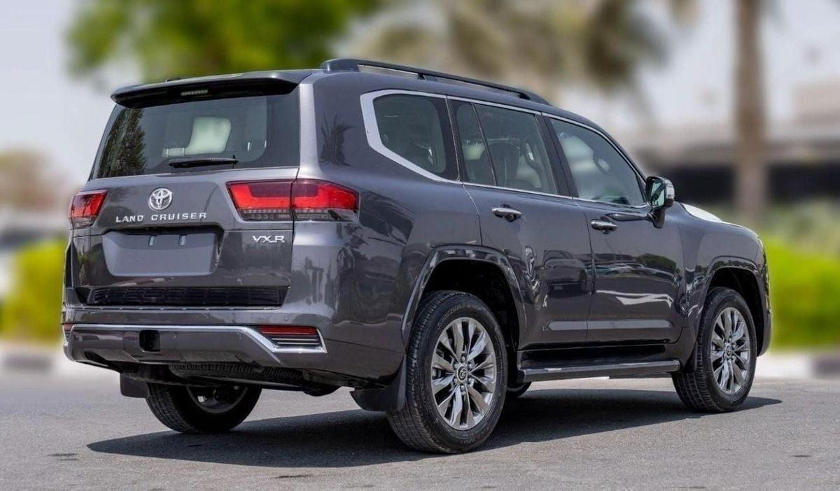 Toyota Land Cruiser LC300 VXR 3.3D AT MY2024 – GREY-4-4