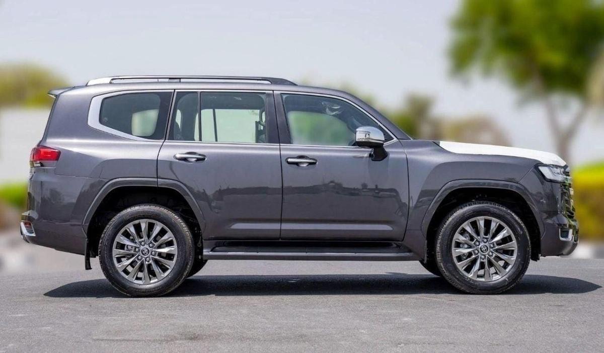 Toyota Land Cruiser LC300 VXR 3.3D AT MY2024 – GREY-7-7