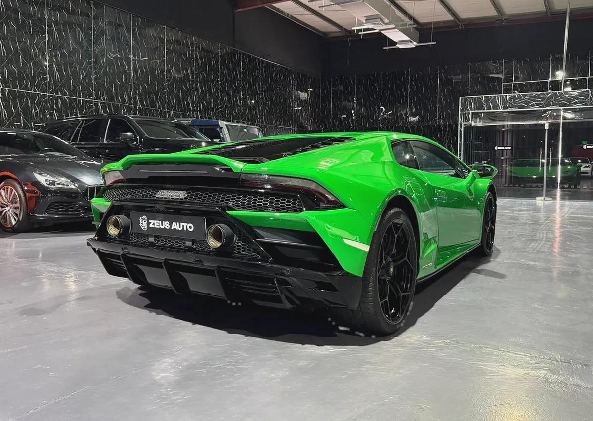 Lamborghini Huracán Evo 2021 European specs for 850,000.00 AED-3-3