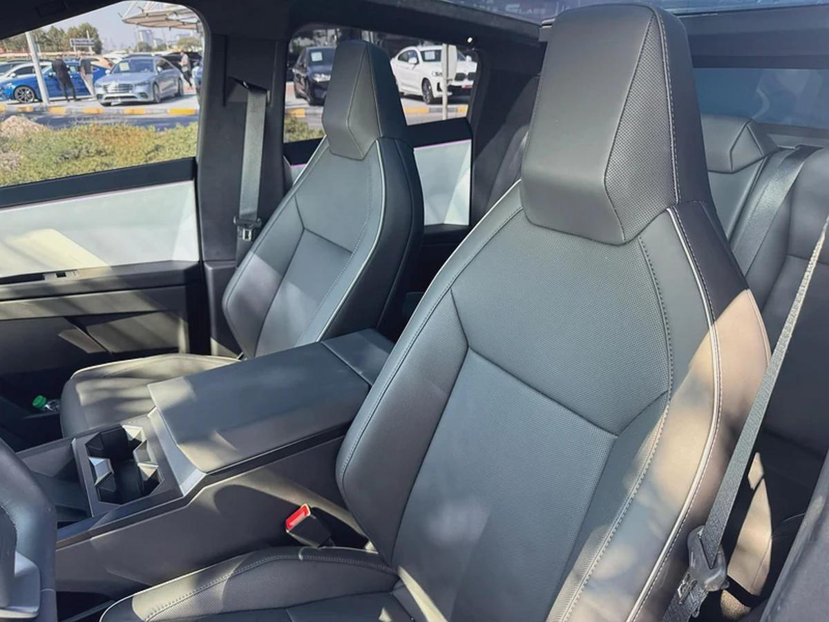 **2024**AMERICAN SPEC LESS KM ONLY 400KM-4-4