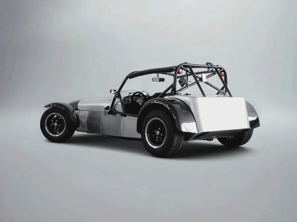 2025 Caterham 420 Race Car / Caterham Race Series inc. 14 Races + Spares Pack Racing License