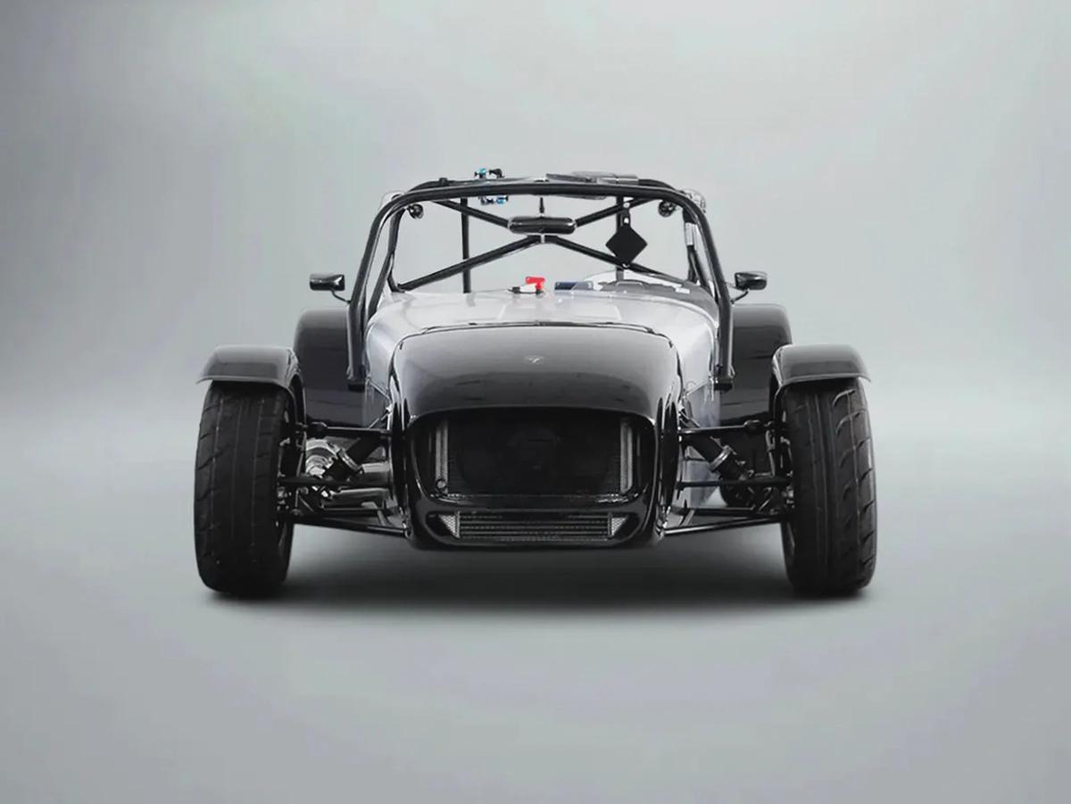 2025 Caterham 420 Race Car / Caterham Race Series inc. 14 Races + Spares Pack Racing License-2-2