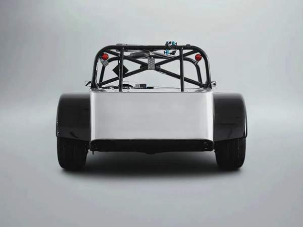2025 Caterham 420 Race Car / Caterham Race Series inc. 14 Races + Spares Pack Racing License