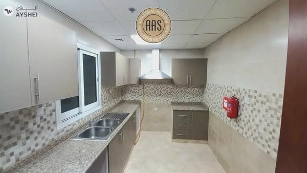 In prime location huge 1bhk with all amenities