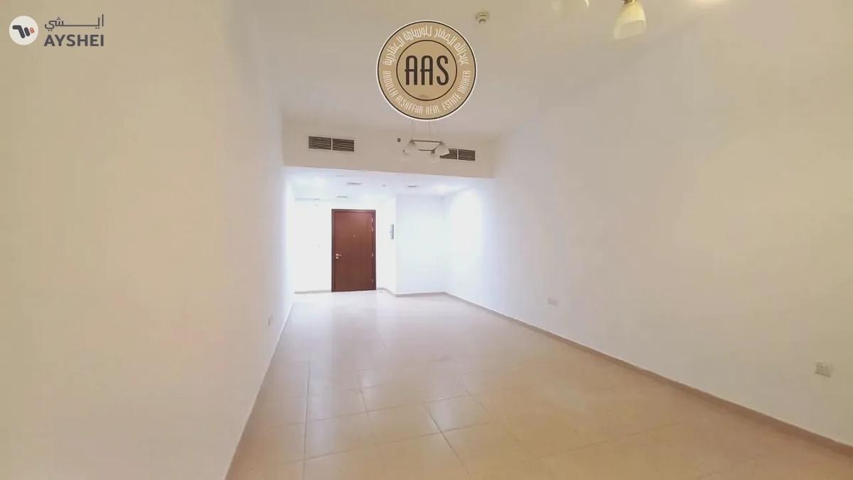 In prime location huge 1bhk with all amenities-11-11