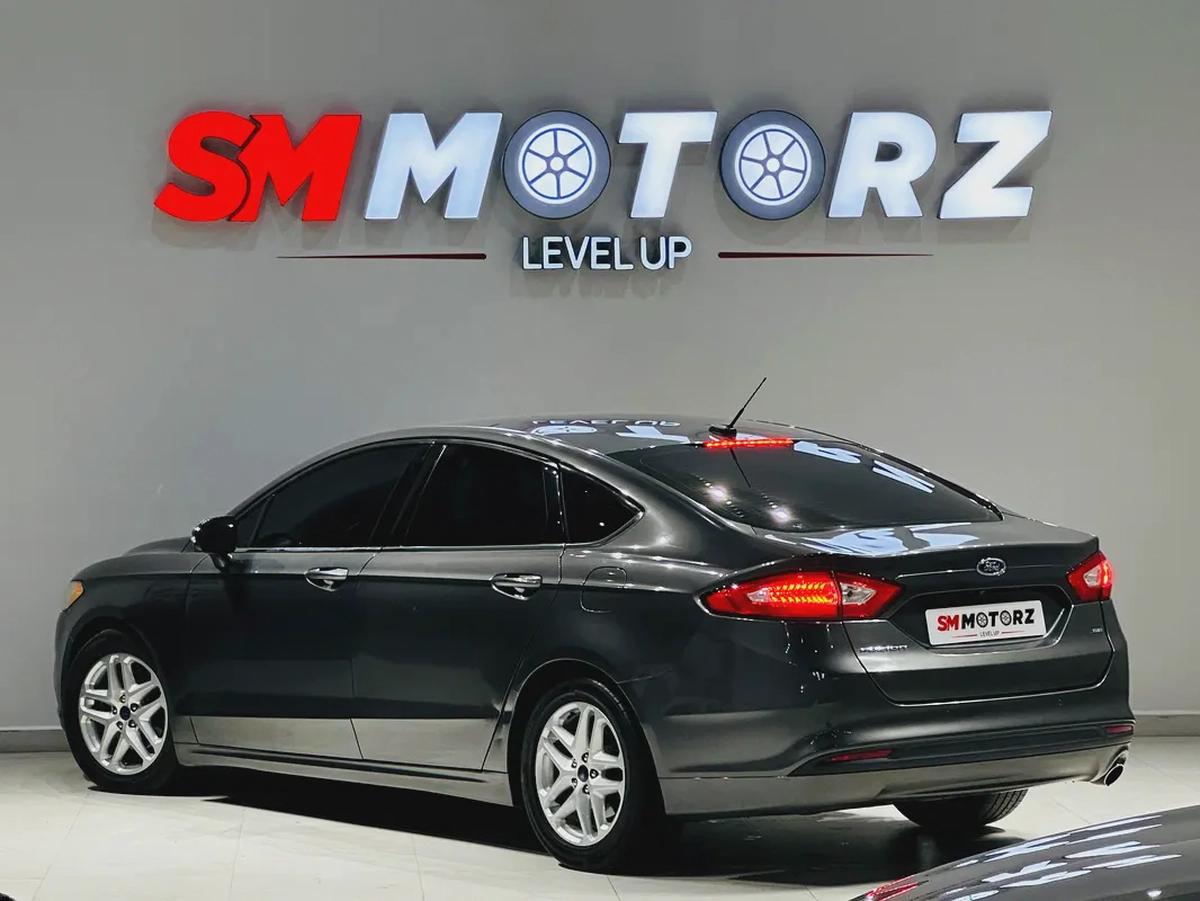 FORD FUSION 2016 GCC SPECS WELL MAINTAINED CAR 4 CYLINDER-3-3