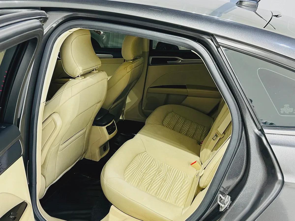 FORD FUSION 2016 GCC SPECS WELL MAINTAINED CAR 4 CYLINDER-13-13