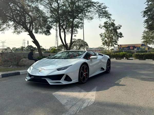Lamborghini Huracan EVO Spyder