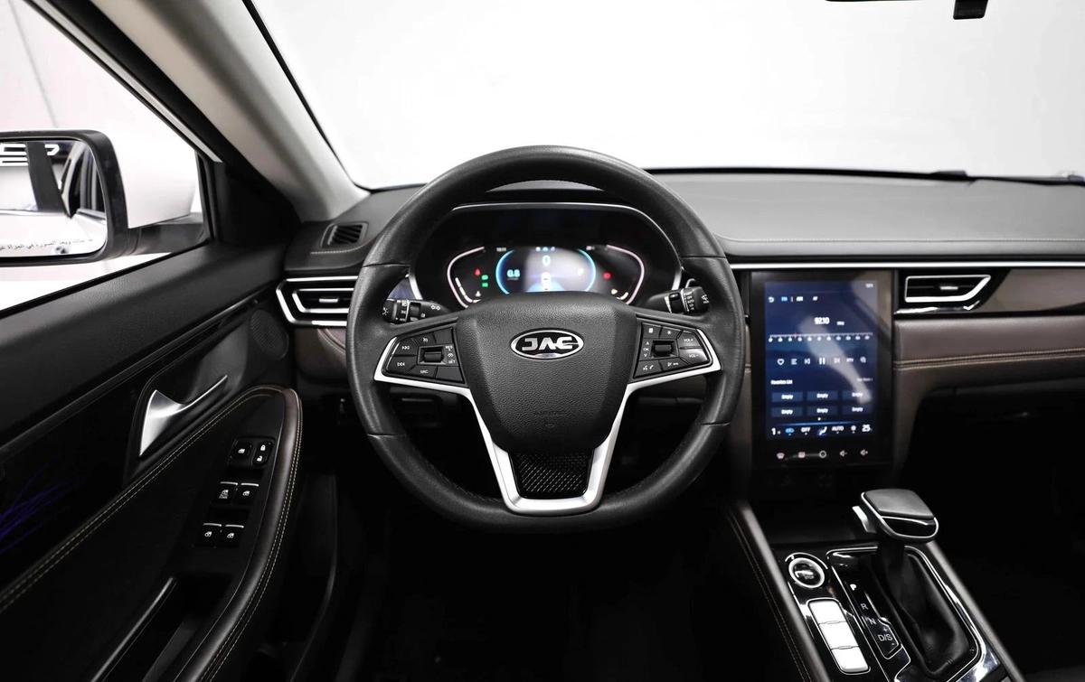 GCC | 1.5L | AED 650 monthly | Free Insurance + Registration | zero Downpayment-10-10