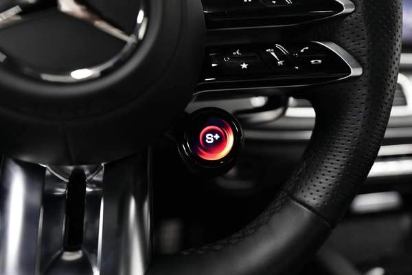 GLS 63 | Original AMG | Clean Title | Free Insurance and Registration