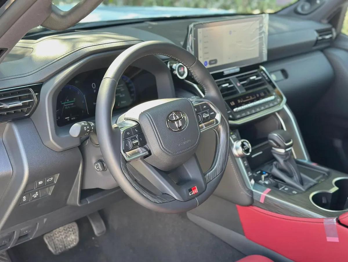 Toyota Land Cruiser GR 3.5T-11-11