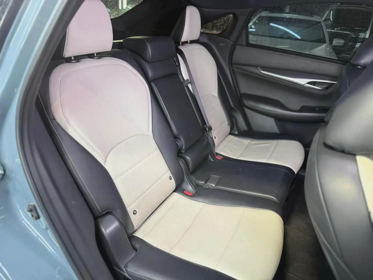 Infinite QX55 Gcc Full Service History Free Paint-10-10
