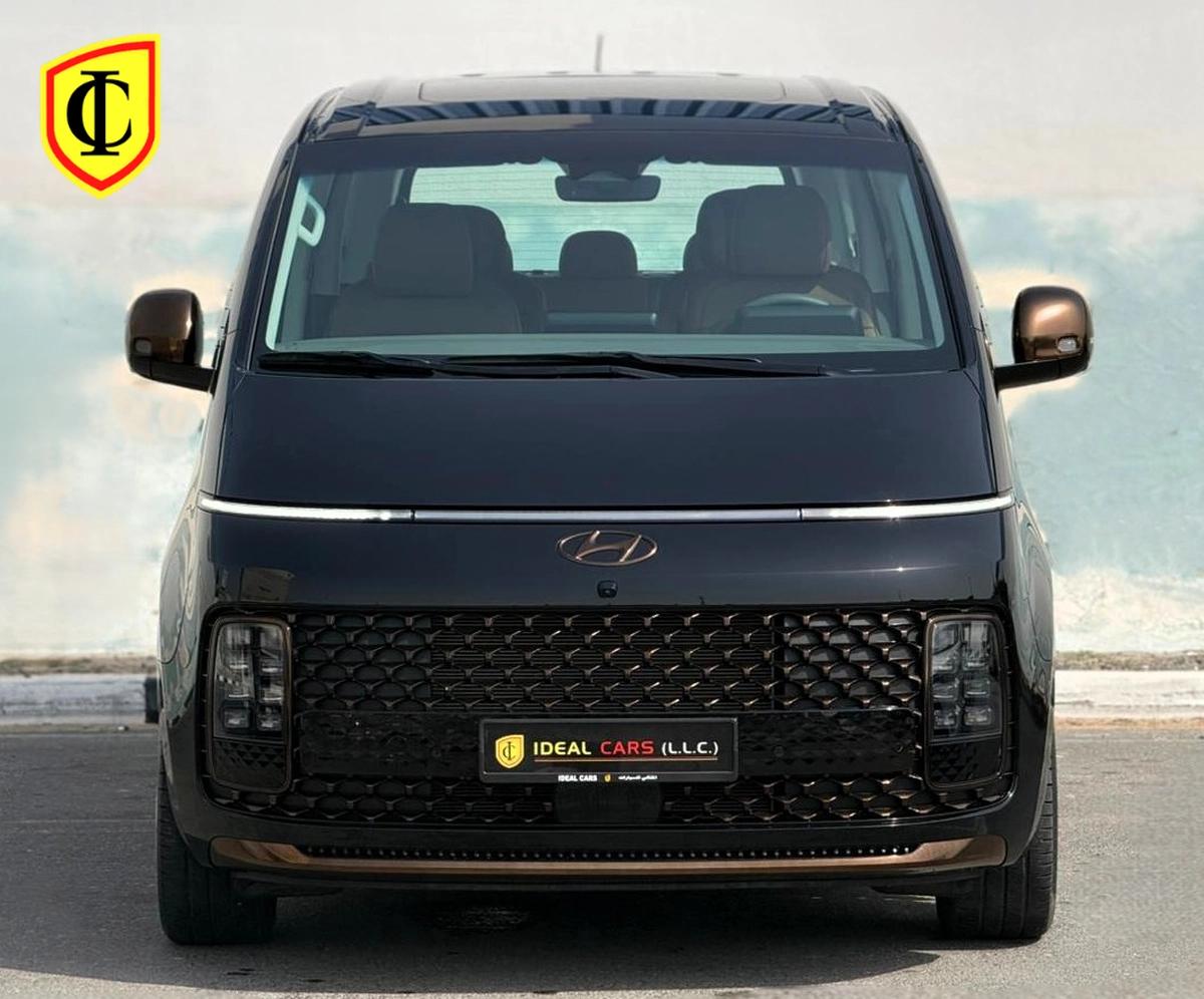 HYUNDAI STARIA LUXURY | GCC SPECS | YEAR: 2024 | KMS: 35,800 | 5-YEARS WARRANTY | 5-YEARS SERVICE CONTRACT-13-13