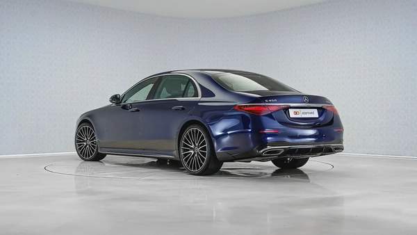 | AED 7,170 PM | Rear Ent, Special Colour, Low KM | S 450 AMG Line