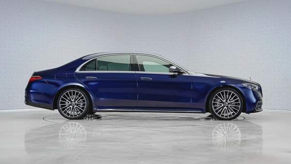 | AED 7,170 PM | Rear Ent, Special Colour, Low KM | S 450 AMG Line