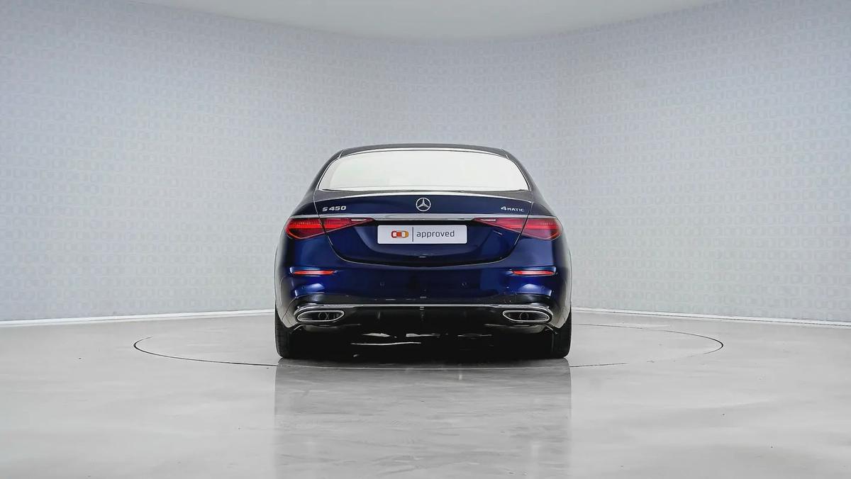 | AED 7,170 PM | Rear Ent, Special Colour, Low KM | S 450 AMG Line-9-9