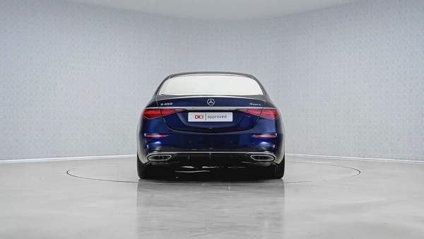 | AED 7,170 PM | Rear Ent, Special Colour, Low KM | S 450 AMG Line