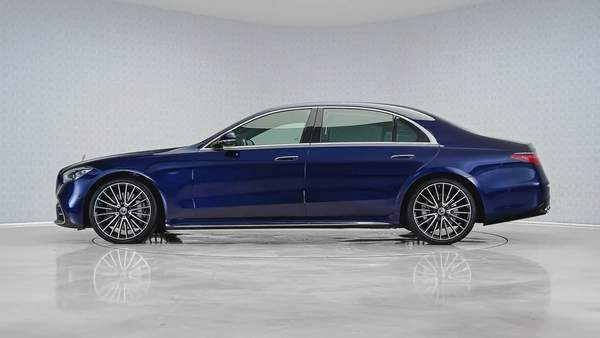 | AED 7,170 PM | Rear Ent, Special Colour, Low KM | S 450 AMG Line