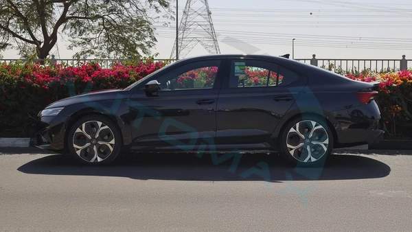 ( 5 Years Warranty + 5 Years Service ) 2025 Škoda Octavia VRS 2.0T FWD GCC 0Km