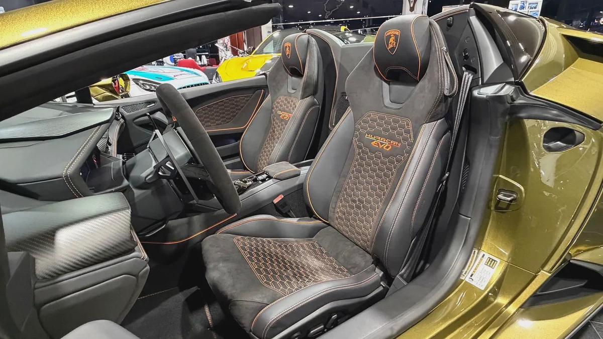 LAMBORGHINI HURACAN EVO SPYDER-5-5