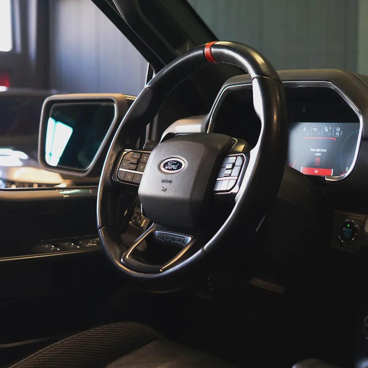AED 4,599 pm • 0% Downpayment • Ford F-150 Raptor • Agency Warranty And Service Package-7-7