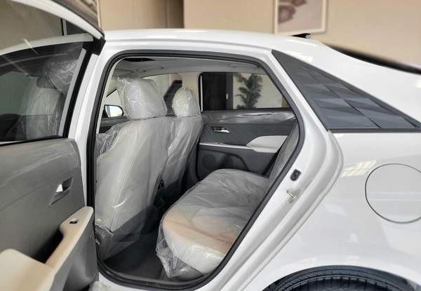 HYUNDAI ACCENT LUXUARY 1.5L 2025 (GCC SPECS)