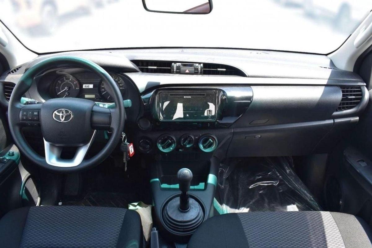 Toyota Hilux HILUX 2.4L P.WINDO MT DIESEL 2022-6-6