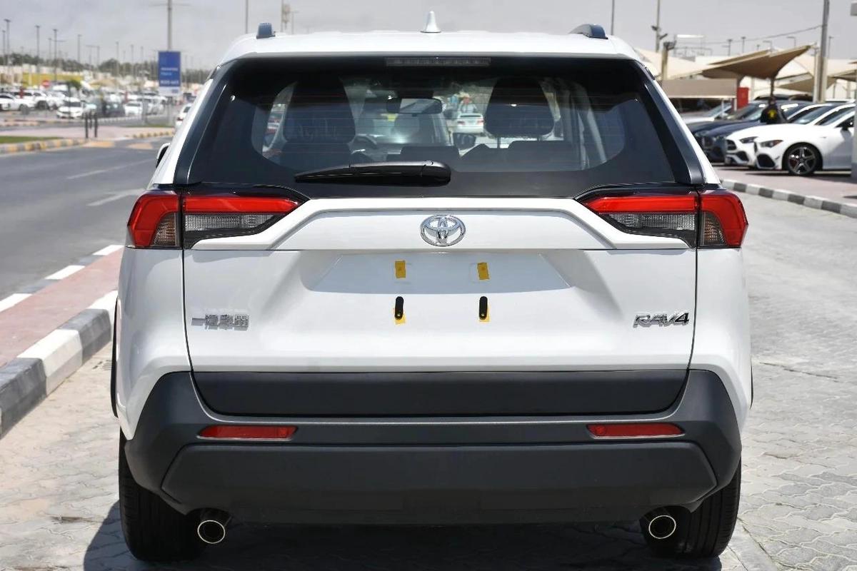 RAV4 URBAN EDITION NEW 2025 | WHITE-3-3