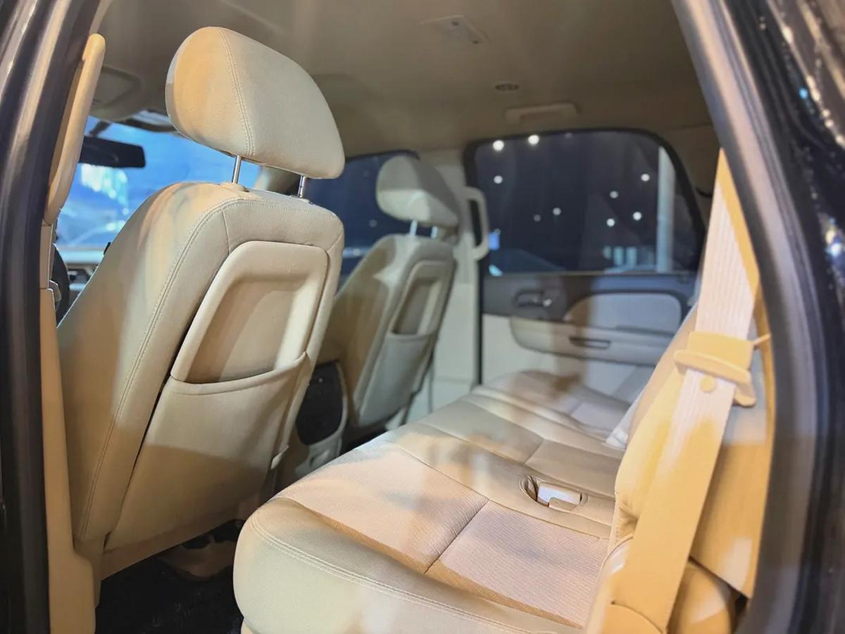 2014 ll Gmc Yukon ll Gcc ll 100,000 km ll LT-7-7