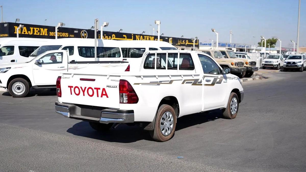 2025 - TOYOTA HILUX GLS 2.7L PETROL S/C-9-9