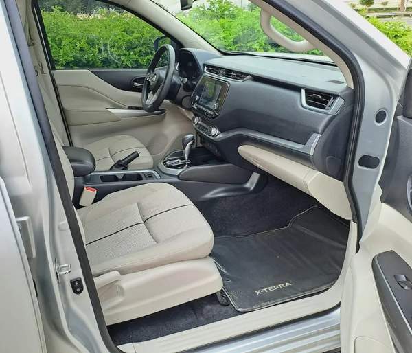 NISSAN X-TERRA TITANIUM 7 SEATER 2022 MODEL 2.5L GCC SPECS (1120/-MONTHLY)