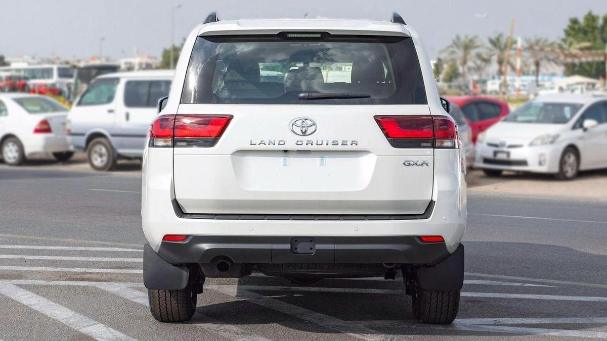 Toyota Land Cruiser TOYOTA LAND CRUISER GXR 3.3L DIESEL-6-6