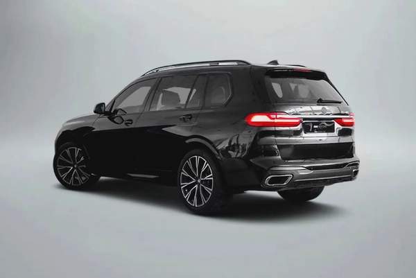 3,257 AED / 60 months | 0% DP | 2019 BMW X7 40i M-Sport