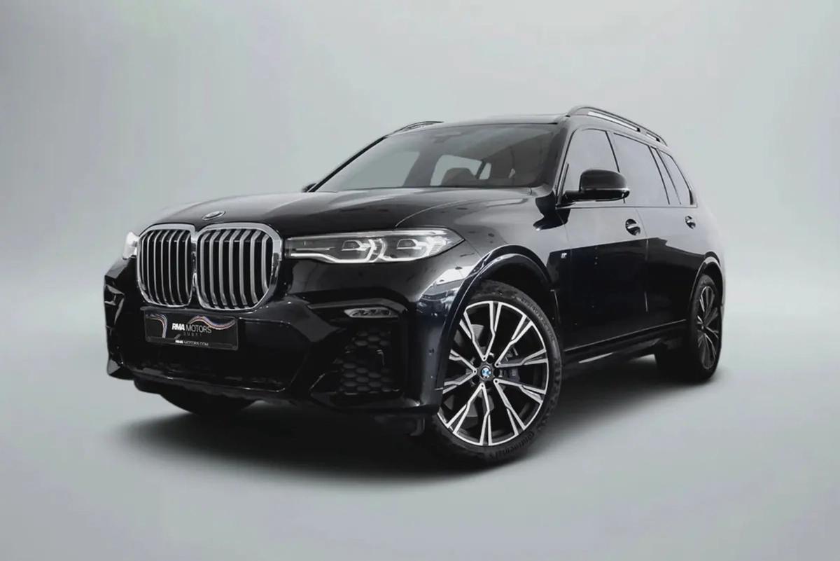 3,257 AED / 60 months | 0% DP | 2019 BMW X7 40i M-Sport-4-4