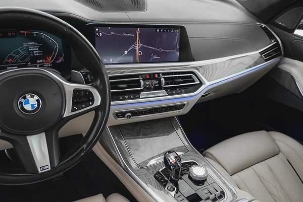 3,257 AED / 60 months | 0% DP | 2019 BMW X7 40i M-Sport