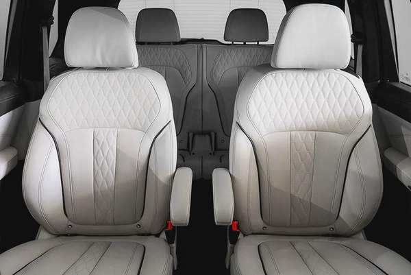 3,257 AED / 60 months | 0% DP | 2019 BMW X7 40i M-Sport