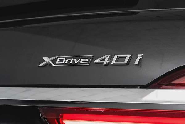 3,257 AED / 60 months | 0% DP | 2019 BMW X7 40i M-Sport