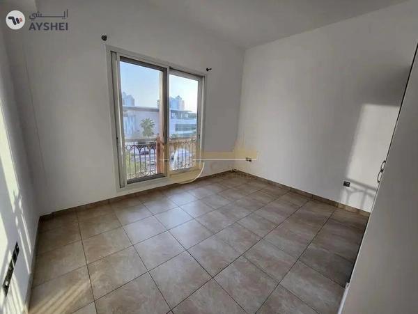 Vacant 2 Bedroom Apt | Type D | Partial Sea View