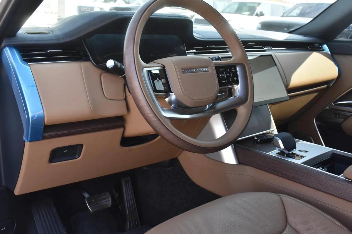 RANGE ROVER AUTOBIOGRAPHY 2025 | WHITE-7-7