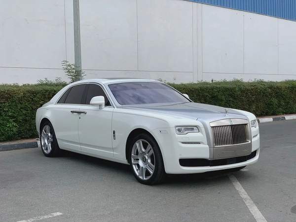 ROLLS ROYCE**2016**GCC SPEC NEAT AND CLEAN