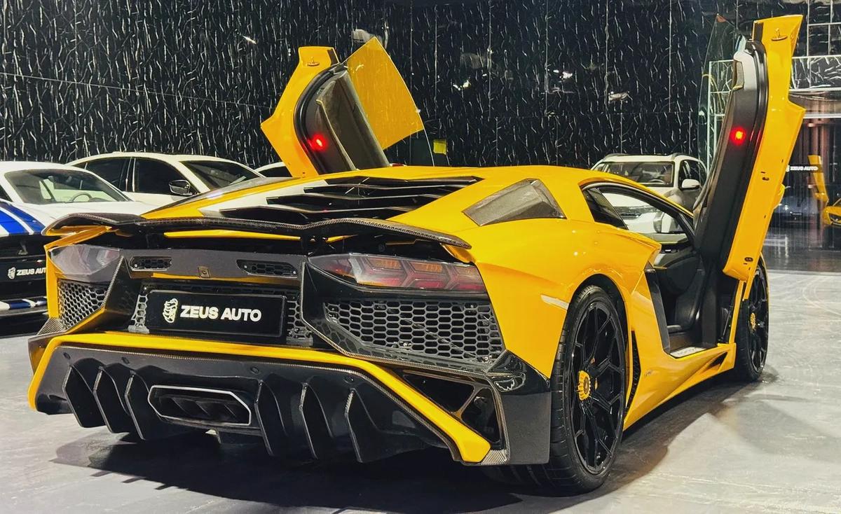Lamborghini Aventador 2014 GCC specs for 779,000.00 AED-3-3
