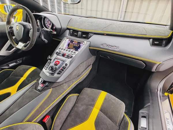 Lamborghini Aventador 2014 GCC specs for 779,000.00 AED