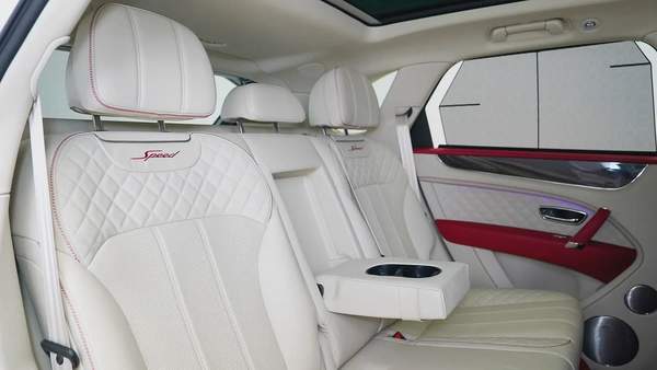 Special Offer | AED 6,638 PM | Akrapovic, NAIM Audio | Bentayga Speed W12