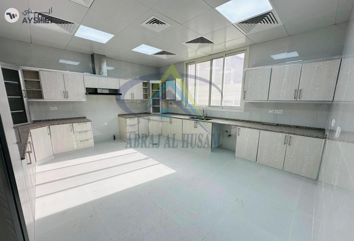 Villa for rent in Madinat Al Riyad-5-5