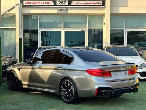 BMW M5 COMPETITION GCC 2020 Full service history ( AGMC ) Original Paint Full option Full carbon fi